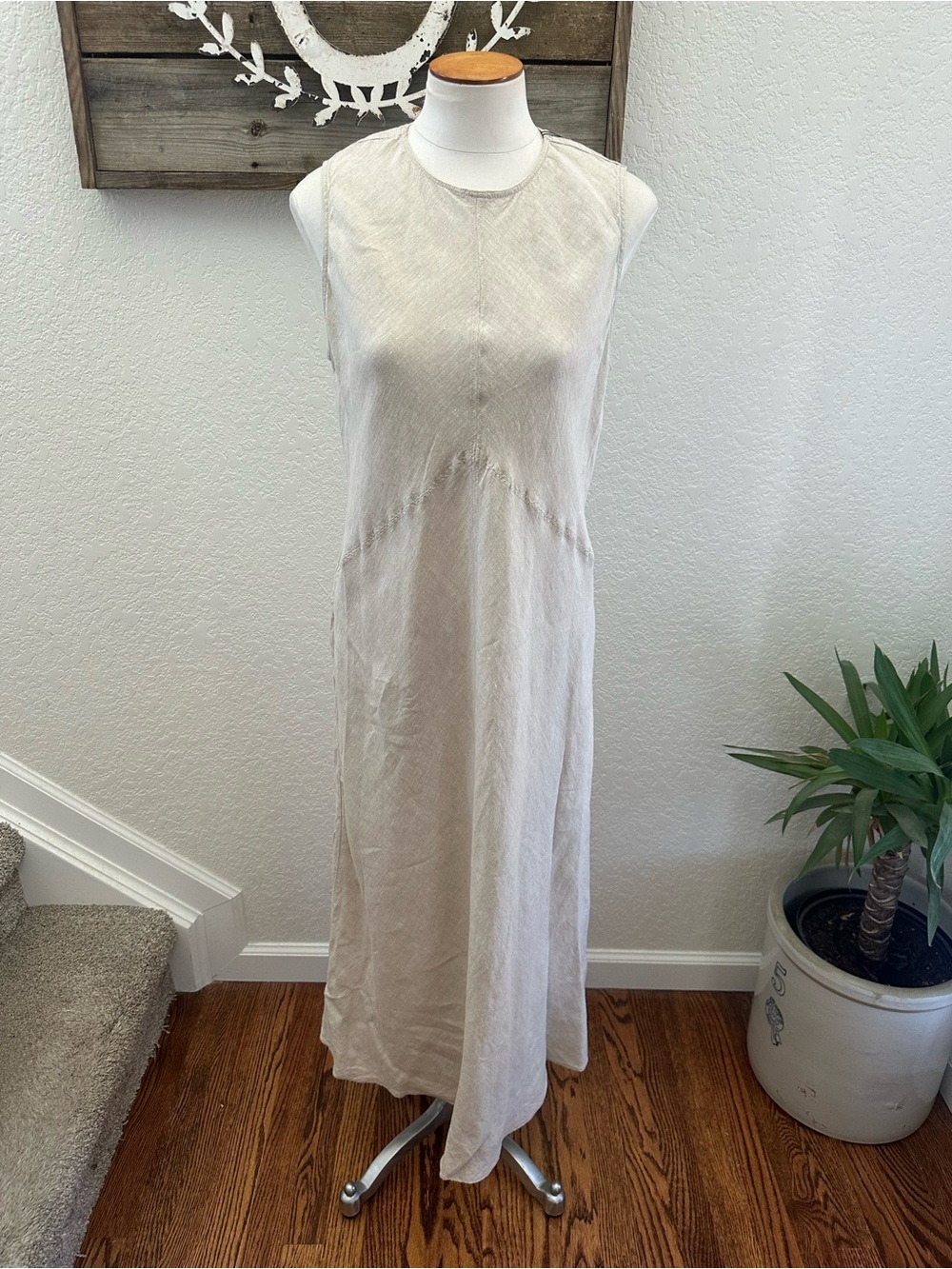 Zara Sleeveless Neutral Maxi Dress 100% linen ladies size L NWT